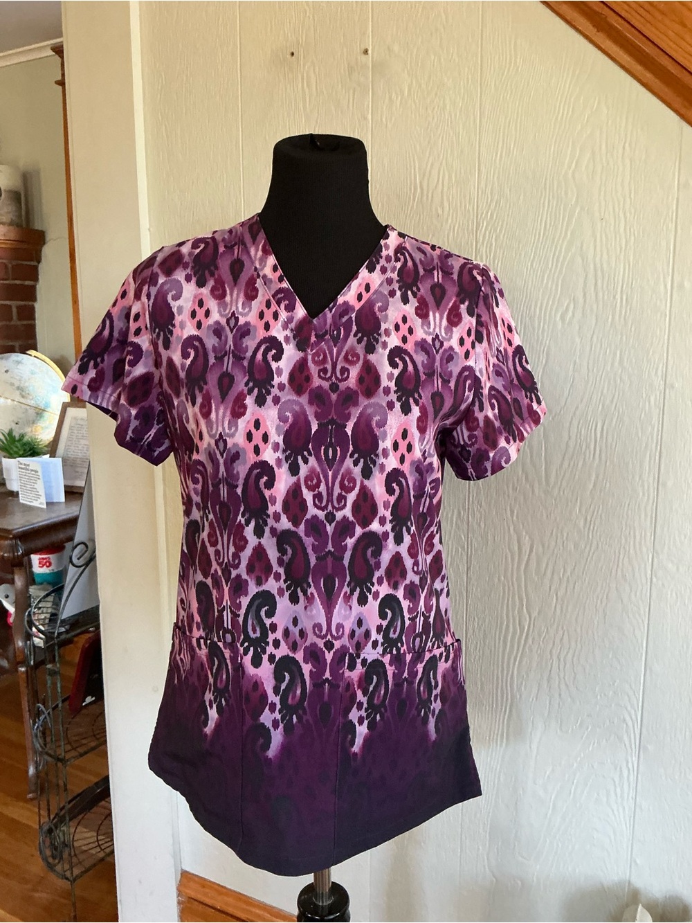 Women's Purple Patterned V-Neck Top